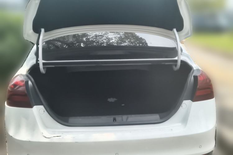 Used Geely Auto Emgrand New Energy 2018 EV450 Prestige Model Trunk