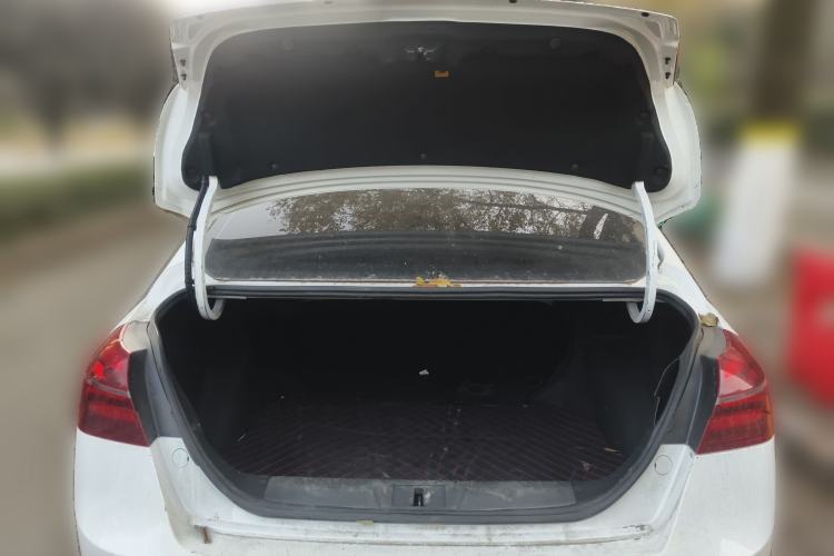 Used Geely Auto Emgrand New Energy 2018 EV450 Ambition Model Trunk
