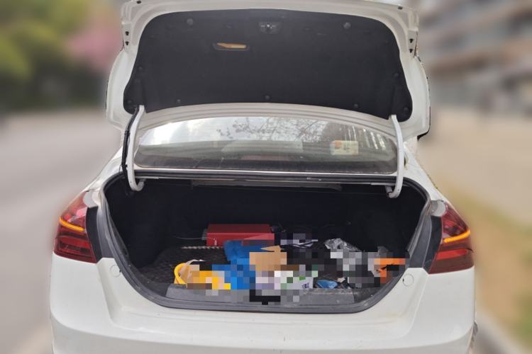 Used Geely Auto Emgrand New Energy 2018 EV450 Ambition Model Trunk