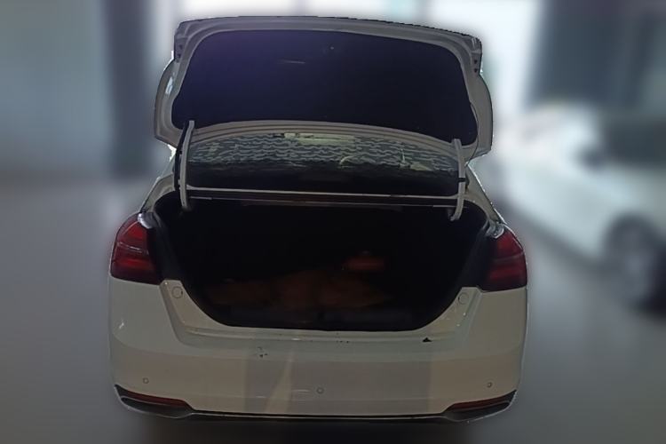 Used Geely Auto Emgrand New Energy 2018 EV450 Ambition Model Trunk