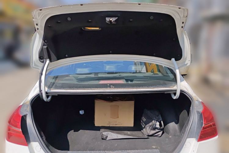 Used Geely Auto Emgrand New Energy 2018 EV450 Ambition Model Trunk