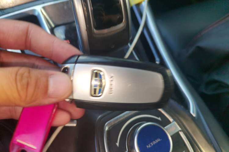 Used Geely Auto Emgrand New Energy 2018 EV450 Elite Model Vehicle Key