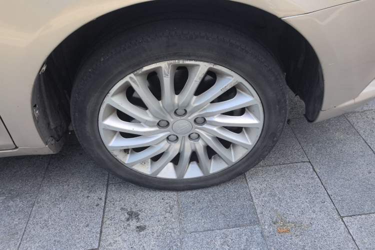 Used Geely Auto Emgrand New Energy 2018 EV350 Adventurous Personal Edition Right Front Wheel Hub