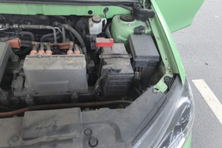 Used Geely Auto Emgrand New Energy 2019 EV500 Ambition Standard Range Edition Engine Bay Left