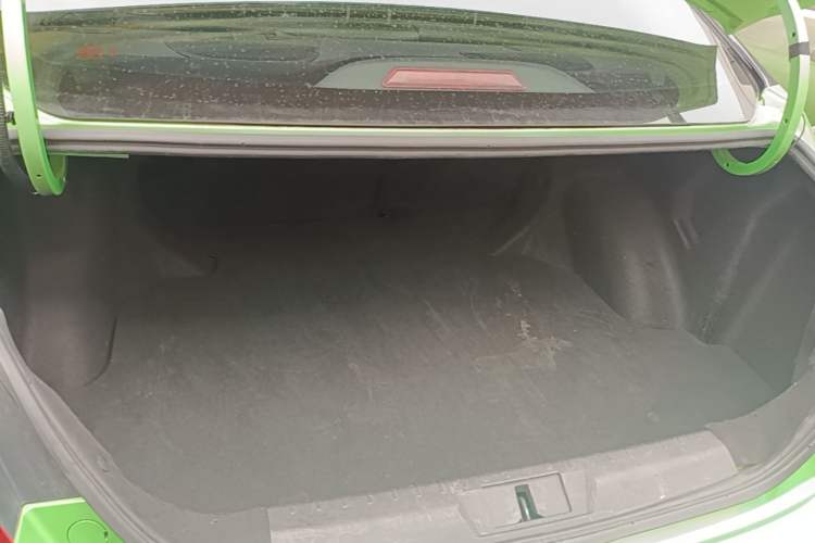 Used Geely Auto Emgrand New Energy 2019 EV500 Ambition Standard Range Edition Trunk