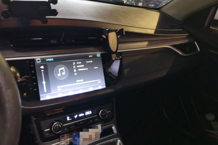 Used Geely Auto Emgrand New Energy 2019 EV500 Ambition Standard Range Edition Audio And AC Panel
