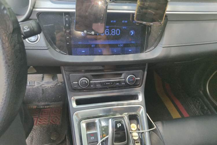 Used Geely Auto Emgrand New Energy 2019 EV500 Ambition Standard Range Edition Audio And AC Panel