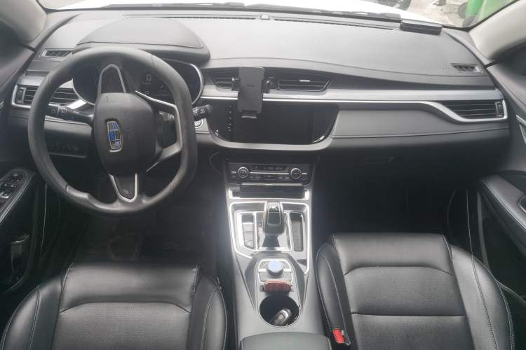 Used Geely Auto Emgrand New Energy 2019 EV500 Ambition Standard Range Edition Center Console