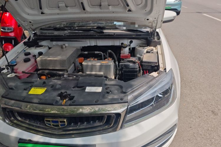 Used Geely Auto Emgrand New Energy 2019 EV500 Ambition Standard Range Edition Engine Bay Left