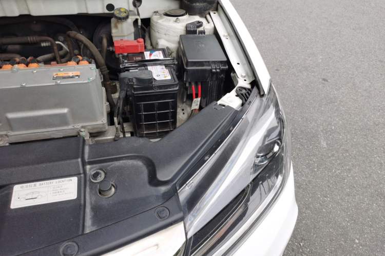 Used Geely Auto Emgrand New Energy 2019 EV500 Ambition Standard Range Edition Engine Bay Left