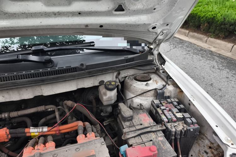 Used Geely Auto Emgrand New Energy 2019 EV500 Ambition Standard Range Edition Engine Bay Left