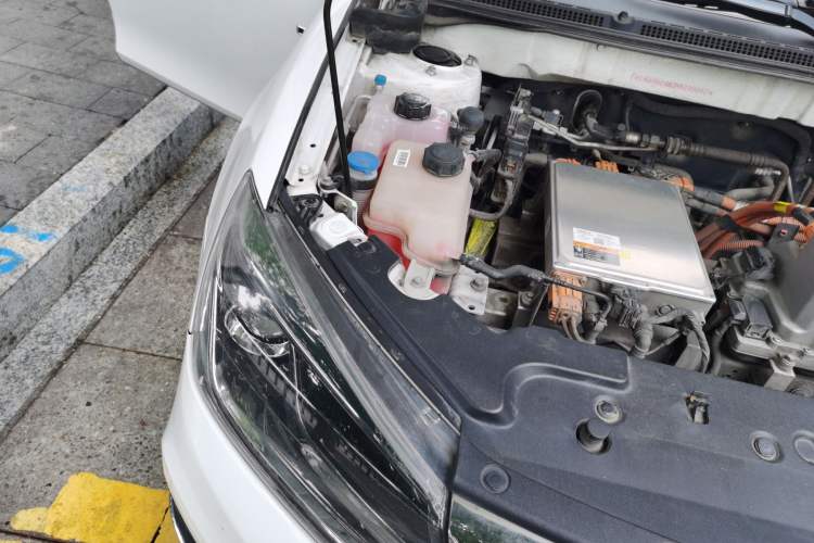 Used Geely Auto Emgrand New Energy 2019 EV500 Ambition Standard Range Edition Engine Bay Right