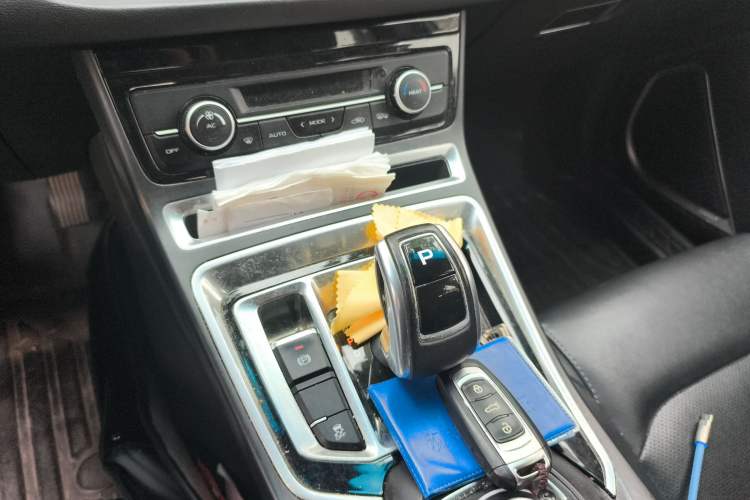 Used Geely Auto Emgrand New Energy 2019 EV500 Ambition Standard Range Edition Gear Lever