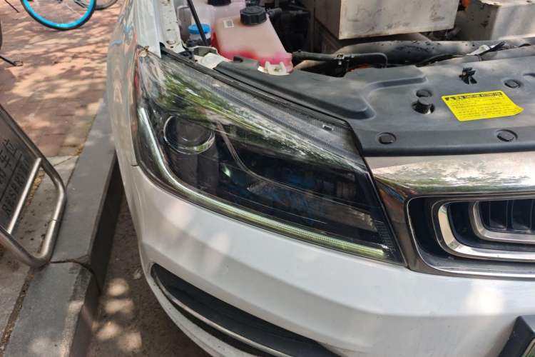 Used Geely Auto Emgrand New Energy 2019 EV500 Ambition Standard Range Edition Right Front Headlight