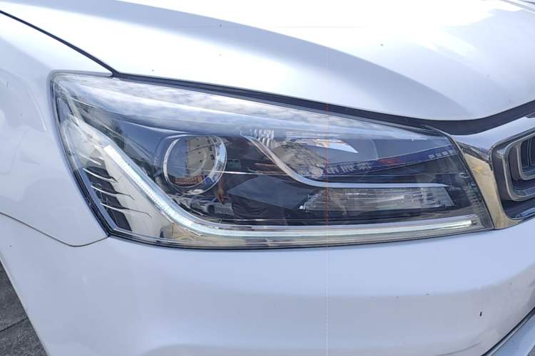 Used Geely Auto Emgrand New Energy 2019 EV500 Ambition Standard Range Edition Right Front Headlight