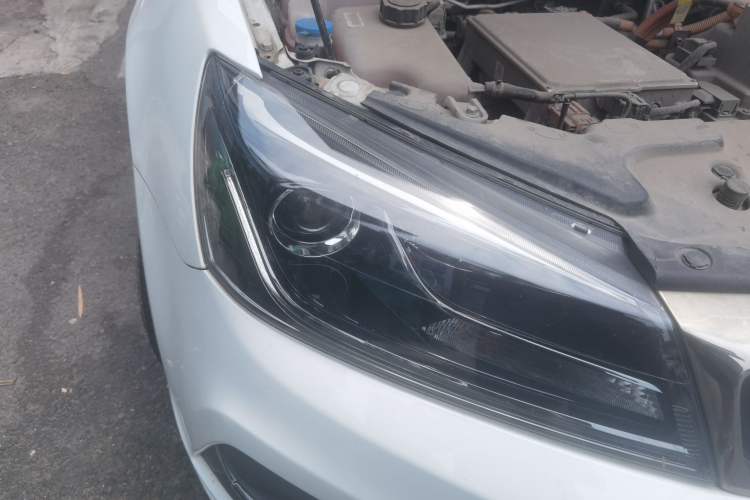 Used Geely Auto Emgrand New Energy 2019 EV500 Ambition Standard Range Edition Right Front Headlight