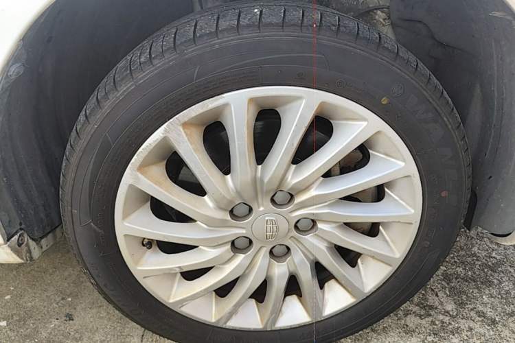 Used Geely Auto Emgrand New Energy 2019 EV500 Ambition Standard Range Edition Right Front Wheel Hub