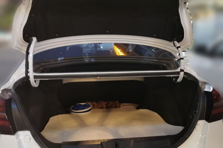 Used Geely Auto Emgrand New Energy 2019 EV500 Ambition Standard Range Edition Trunk