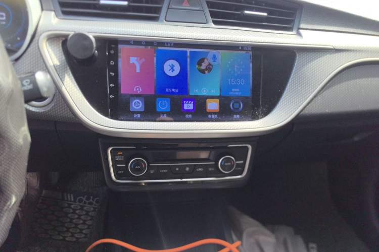 Used Geely Auto Emgrand New Energy 2021 EV Pro Ride-Hailing Edition Audio And AC Panel