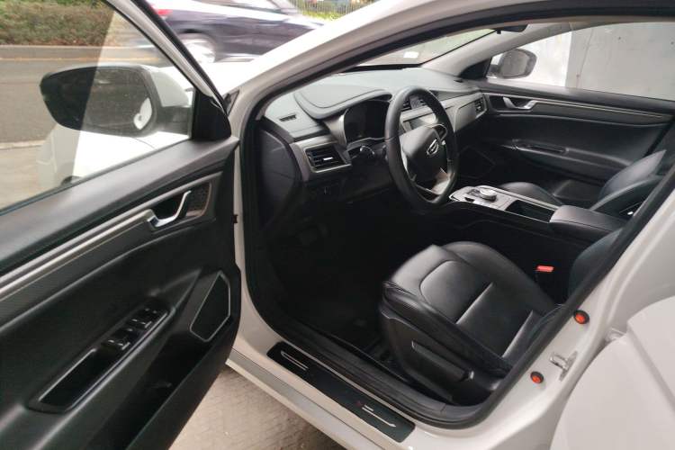 Used Geely Auto Emgrand New Energy 2021 EV Pro Extended Range Model Driver Seat