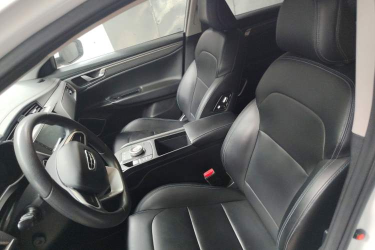 Used Geely Auto Emgrand New Energy 2021 EV Pro Extended Range Model Left Front Seat