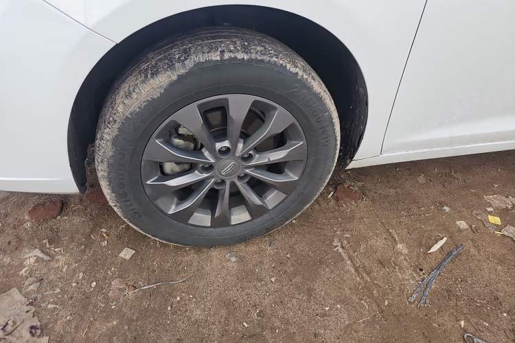 Used Geely Auto Emgrand New Energy 2021 EV Pro Ride-Hailing Edition Left Front Wheel Hub