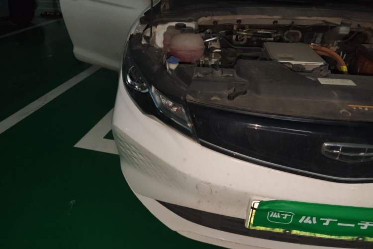 Used Geely Auto Emgrand New Energy 2021 EV Pro Ride-Hailing Edition Right Front Headlight