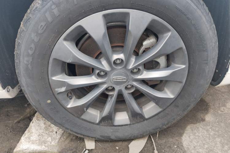 Used Geely Auto Emgrand New Energy 2021 EV Pro Ride-Hailing Edition Right Front Wheel Hub