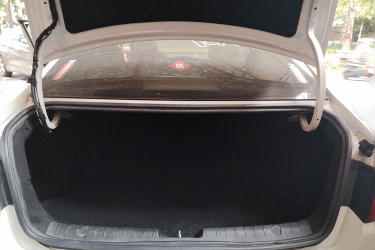Used Geely Auto Emgrand New Energy 2021 EV Pro Extended Range Model Trunk