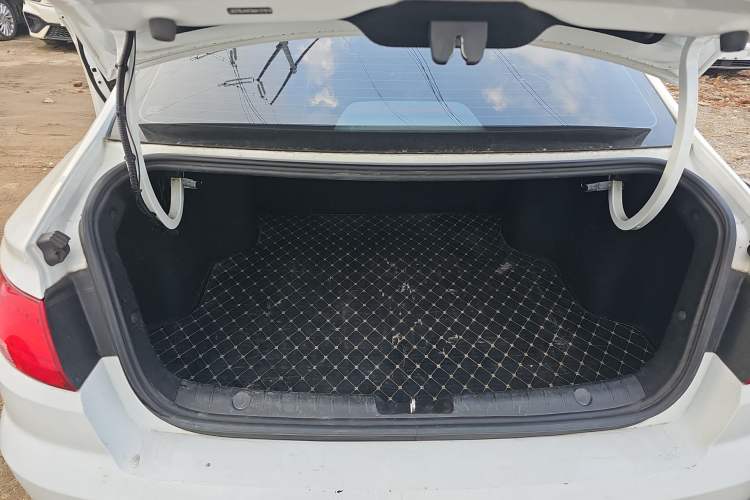 Used Geely Auto Emgrand New Energy 2021 EV Pro Ride-Hailing Edition Trunk