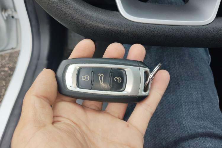 Used Geely Auto Emgrand New Energy 2021 EV Pro Ride-Hailing Edition Vehicle Key
