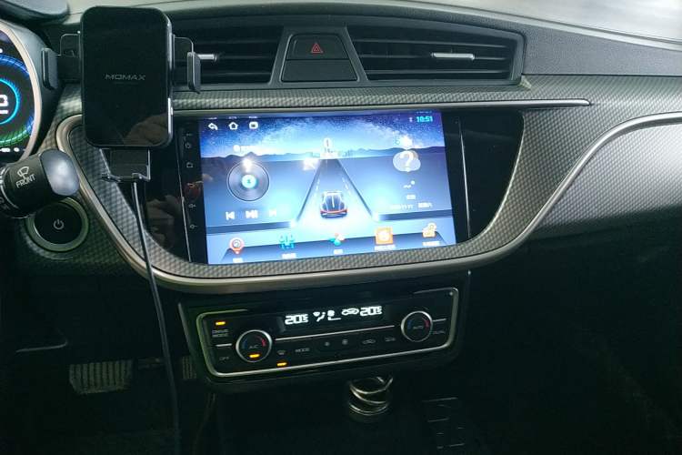 Used Geely Auto Emgrand New Energy 2022 EV Pro Rental Model - Ternary Lithium Audio And AC Panel