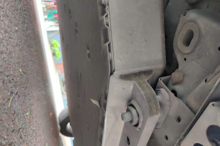 Used Geely Auto Emgrand New Energy 2022 EV Pro Ride-Hailing Version Lithium Iron Phosphate Chassis Rear Right