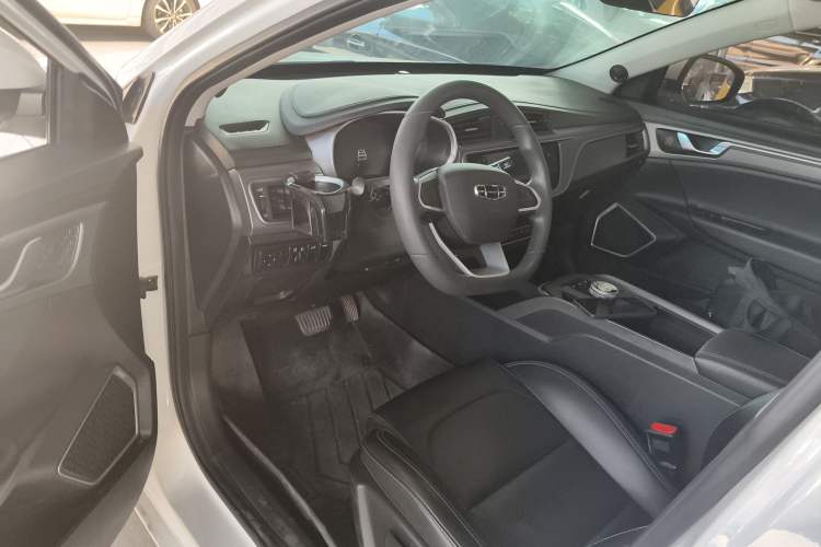 Used Geely Auto Emgrand New Energy 2022 EV Pro Ride-Hailing Version Ternary Lithium Driver Seat