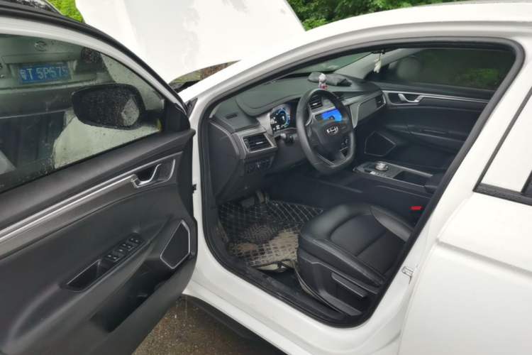 Used Geely Auto Emgrand New Energy 2022 EV Pro Ride-Hailing Version Lithium Iron Phosphate Driver Seat