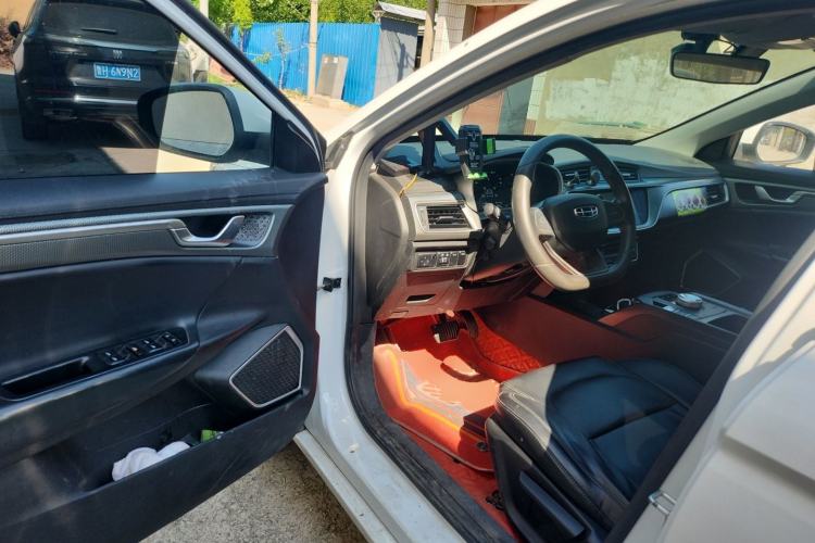 Used Geely Auto Emgrand New Energy 2022 EV Pro Rental Model - Ternary Lithium Driver Seat