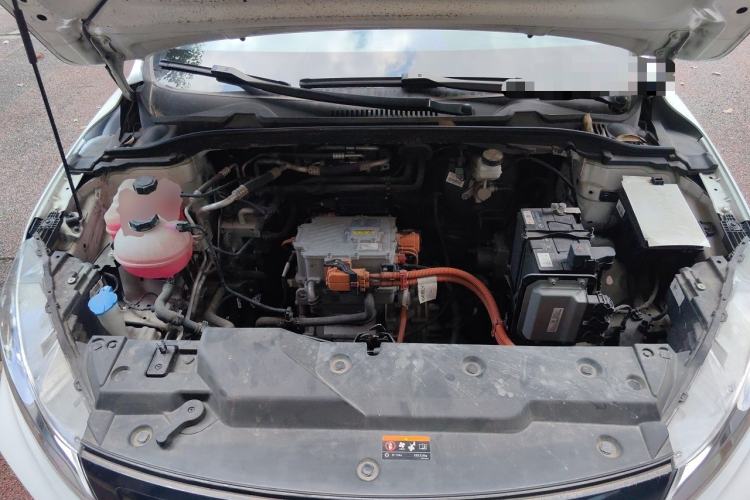 Used Geely Auto Emgrand New Energy 2022 EV Pro Ride-Hailing Version Lithium Iron Phosphate Engine Bay