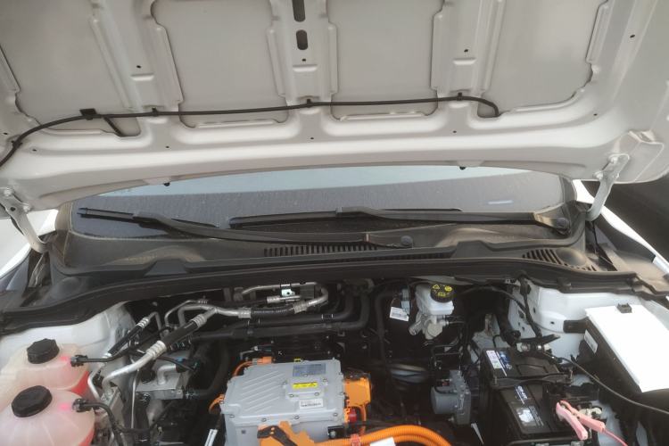 Used Geely Auto Emgrand New Energy 2022 EV Pro Ride-Hailing Version Lithium Iron Phosphate Engine Bay