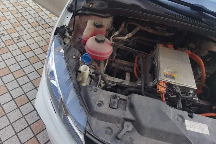 Used Geely Auto Emgrand New Energy 2022 EV Pro Rental Model - Ternary Lithium Engine Bay Right