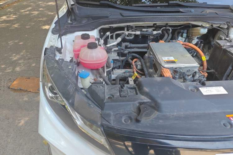 Used Geely Auto Emgrand New Energy 2022 EV Pro Ride-Hailing Version Ternary Lithium Engine Bay Right