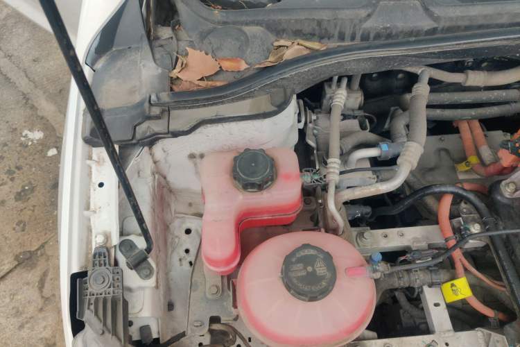 Used Geely Auto Emgrand New Energy 2022 EV Pro Ride-Hailing Version Ternary Lithium Engine Bay Right