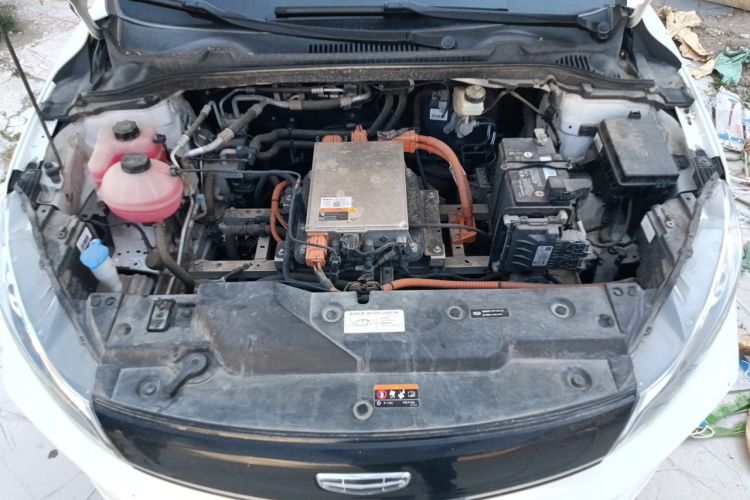 Used Geely Auto Emgrand New Energy 2022 EV Pro Ride-Hailing Version Ternary Lithium Engine Bay