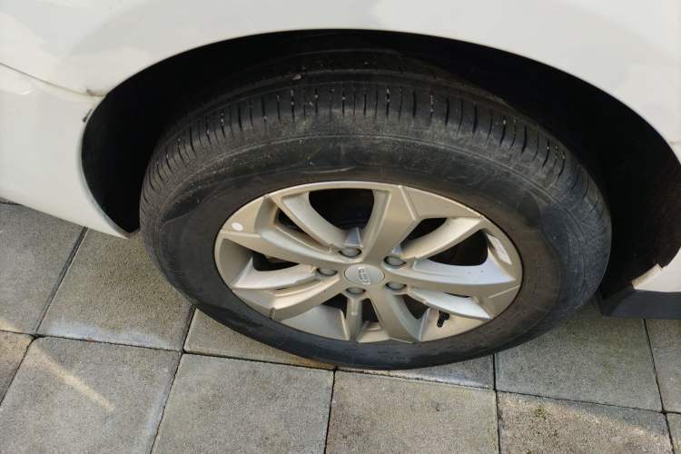 Used Geely Auto Emgrand New Energy 2022 EV Pro Ride-Hailing Version Lithium Iron Phosphate Exterior 4