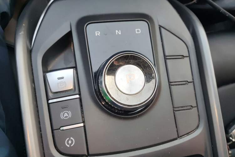 Used Geely Auto Emgrand New Energy 2022 EV Pro Ride-Hailing Version Lithium Iron Phosphate Gear Lever