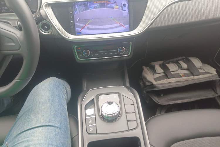 Used Geely Auto Emgrand New Energy 2022 EV Pro Ride-Hailing Version Lithium Iron Phosphate Gear Lever