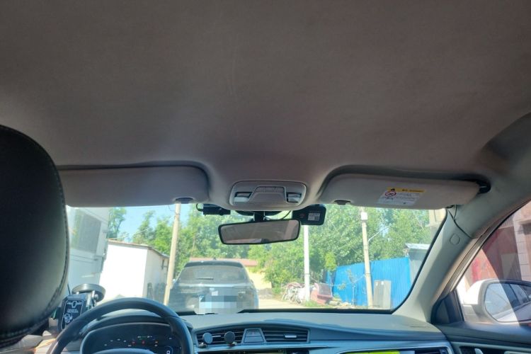 Used Geely Auto Emgrand New Energy 2022 EV Pro Rental Model - Ternary Lithium Headliner
