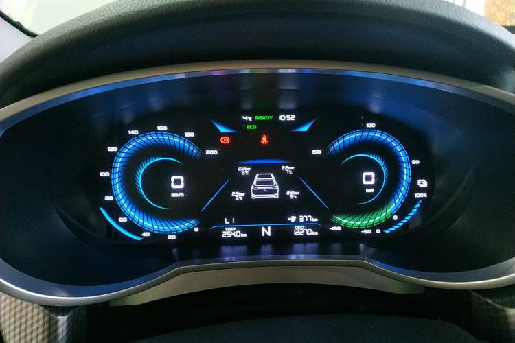 Used Geely Auto Emgrand New Energy 2022 EV Pro Rental Model - Ternary Lithium Instrument Cluster