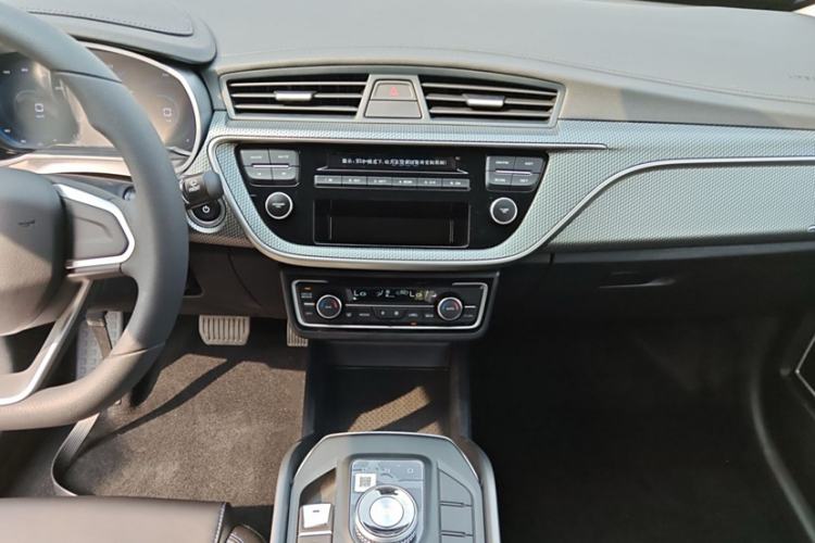 Used Geely Auto Emgrand New Energy 2022 EV Pro Ride-Hailing Version Ternary Lithium Interior 3
