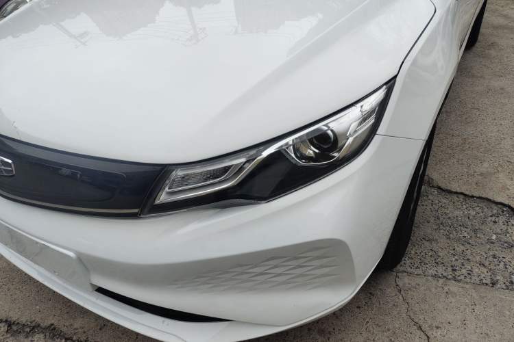 Used Geely Auto Emgrand New Energy 2022 EV Pro Ride-Hailing Version Lithium Iron Phosphate Left Front Headlight