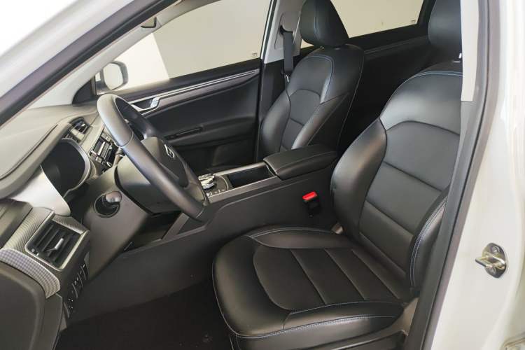 Used Geely Auto Emgrand New Energy 2022 EV Pro Ride-Hailing Version Lithium Iron Phosphate Left Front Seat